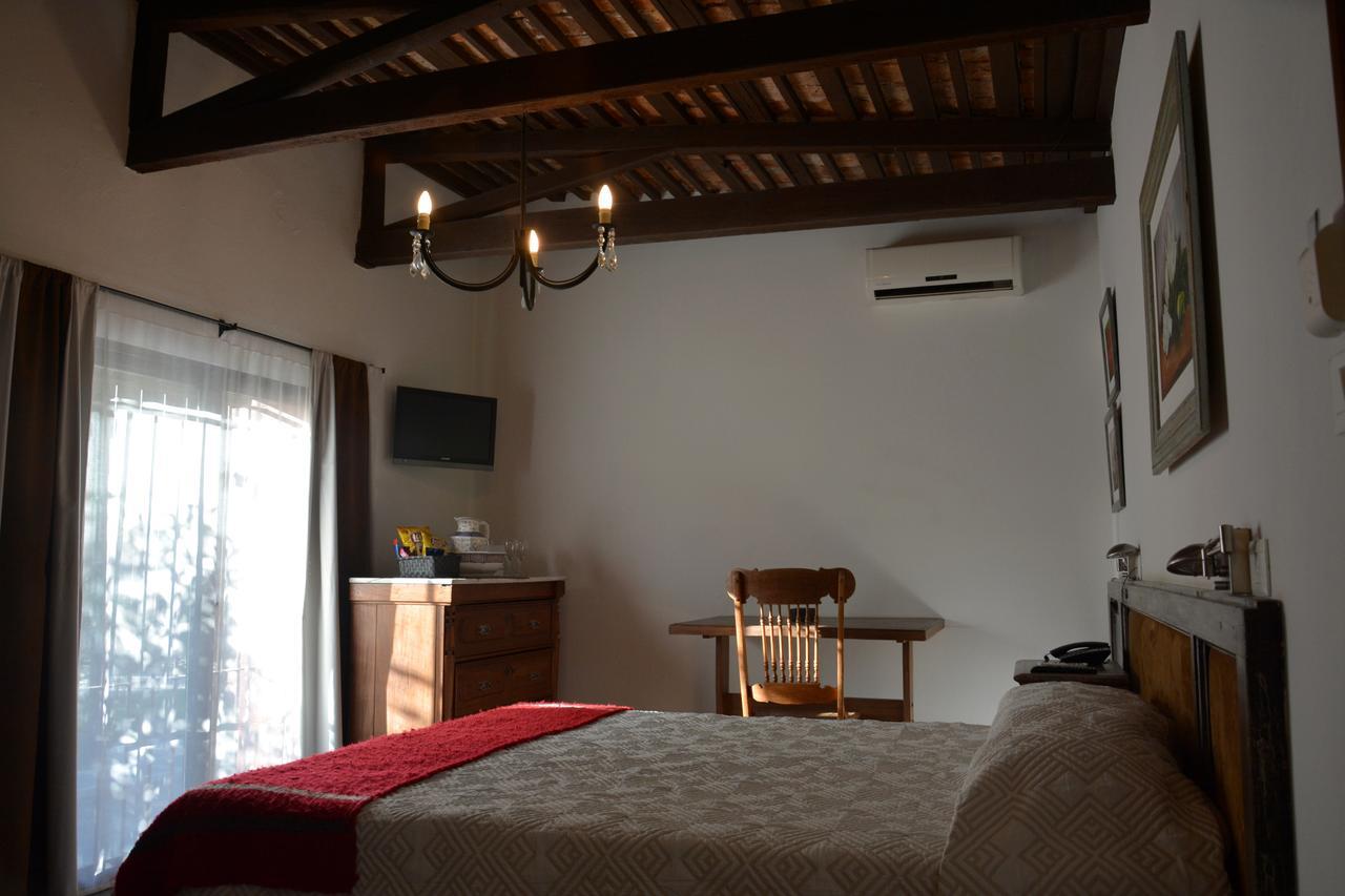Hotel Posada La Comandancia Melo Luaran gambar